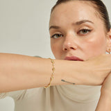 18k Gold Plated Silver Shell Chain Bracelet with White Stone
